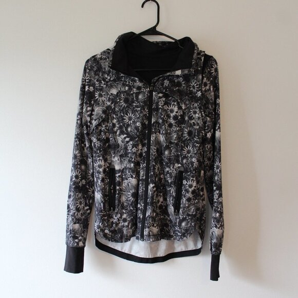lululemon athletica Jackets & Blazers - Lululemon Bring Back The Track Jacket